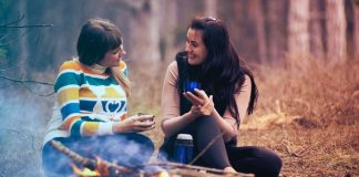 Tomar café com uma amiga: dose dupla de nutrição! Tomar café com uma amiga: dose dupla de nutrição!