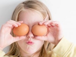 Comer ovos no café da manhã pode ajudar no emagrecimento