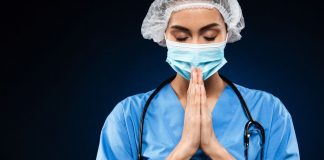 ENFERMEIRA EXPLICA O QUE VOCÊ TEM QUE FAZER SE FOR INFECTADO PELO COVID-19 ENFERMEIRA EXPLICA O QUE VOCÊ TEM QUE FAZER SE FOR INFECTADO PELO COVID-19