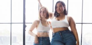 Amigas mostram como ficam as mesmas roupas em corpos diferentes Amigas mostram como ficam as mesmas roupas em corpos diferentes