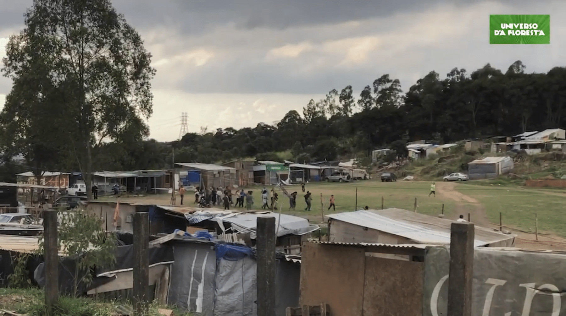 ideiasnutritivas.com - Campo de futebol vira horta org&acirc;nica para alimentar mais de mil fam&iacute;lias