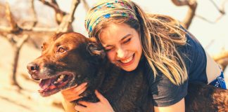 Donos de cães são mais felizes que donos de gatos, diz a ciência Donos de cães são mais felizes que donos de gatos, diz a ciência