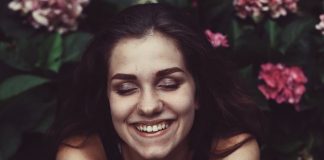 15 Mantras para terminar o dia com uma sensação boa e atrair a positividade 15 Mantras para terminar o dia com uma sensação boa e atrair a positividade