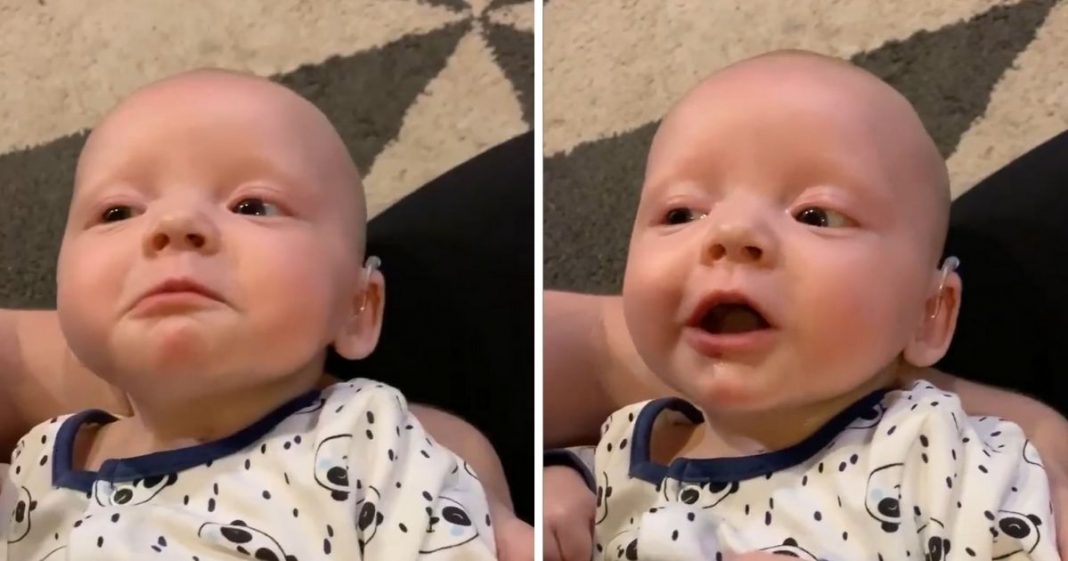 Emocionante vídeo de bebê que nasceu surdo e ouve os pais pela primeira vez