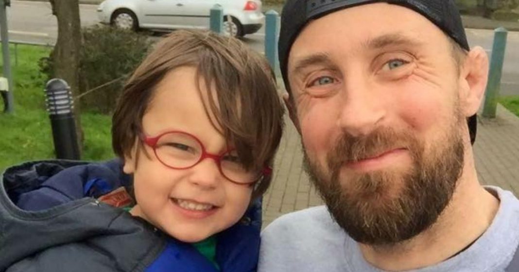Homem perdeu filho de 3 anos e compartilhou 10 regras que todos os pais devem seguir