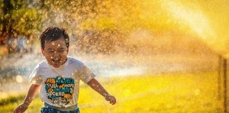 Ter contato com a natureza deixa crianças mais calmas, indicam pesquisadores Ter contato com a natureza deixa crianças mais calmas, indicam pesquisadores