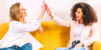 Ter amigos verdadeiros no trabalho é uma das coisas mais incríveis que você pode ter na vida Ter amigos verdadeiros no trabalho é uma das coisas mais incríveis que você pode ter na vida