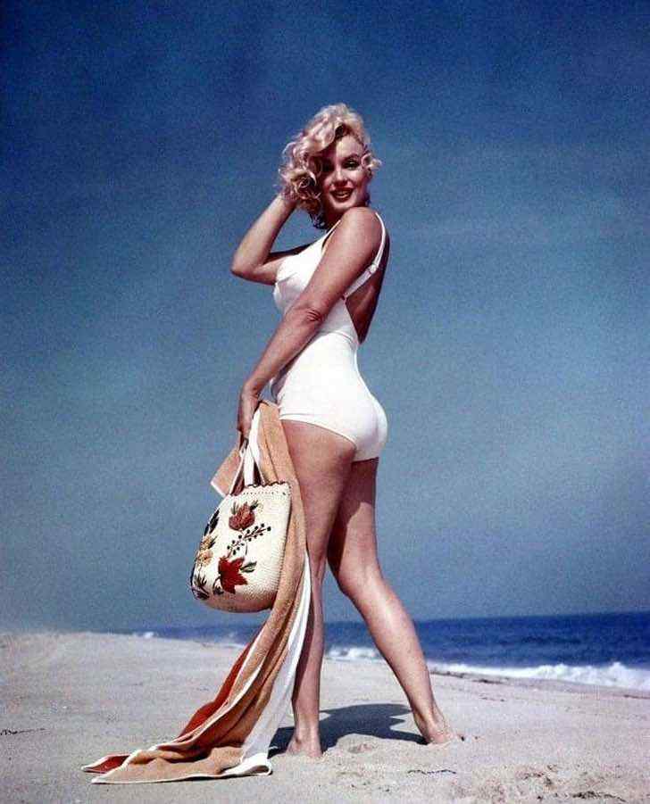 ideiasnutritivas.com - Imagens de Marilyn Monroe inspiram amor próprio com suas curvas extremamente femininas