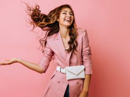 9 Erros na maneira de se vestir que fazem você parecer muito mais velha