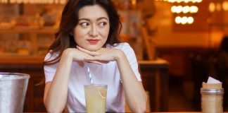 Como água com limão e açafrão ajuda a afastar a depressão e aumenta a imunidade Como água com limão e açafrão ajuda a afastar a depressão e aumenta a imunidade