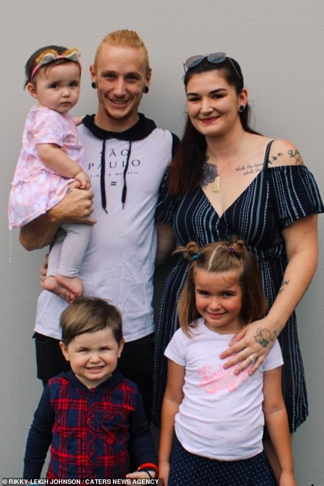 Essa mãe deixa ex que a chamava de "porca gorda", emagreceu 93 Kg e tem outro namorado ideiasnutritivas.com - Essa mãe deixa ex que a chamava de "porca gorda", emagreceu 93 Kg e tem outro namorado