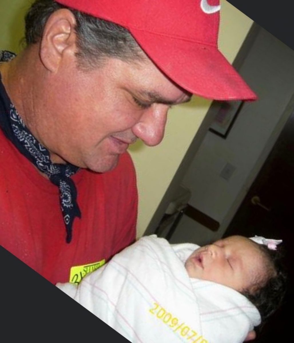 Grávida vê pai falecido beijando seu bebê no ultrassom e imagem viraliza ideiasnutritivas.com - Grávida vê pai falecido beijando seu bebê no ultrassom e imagem viraliza