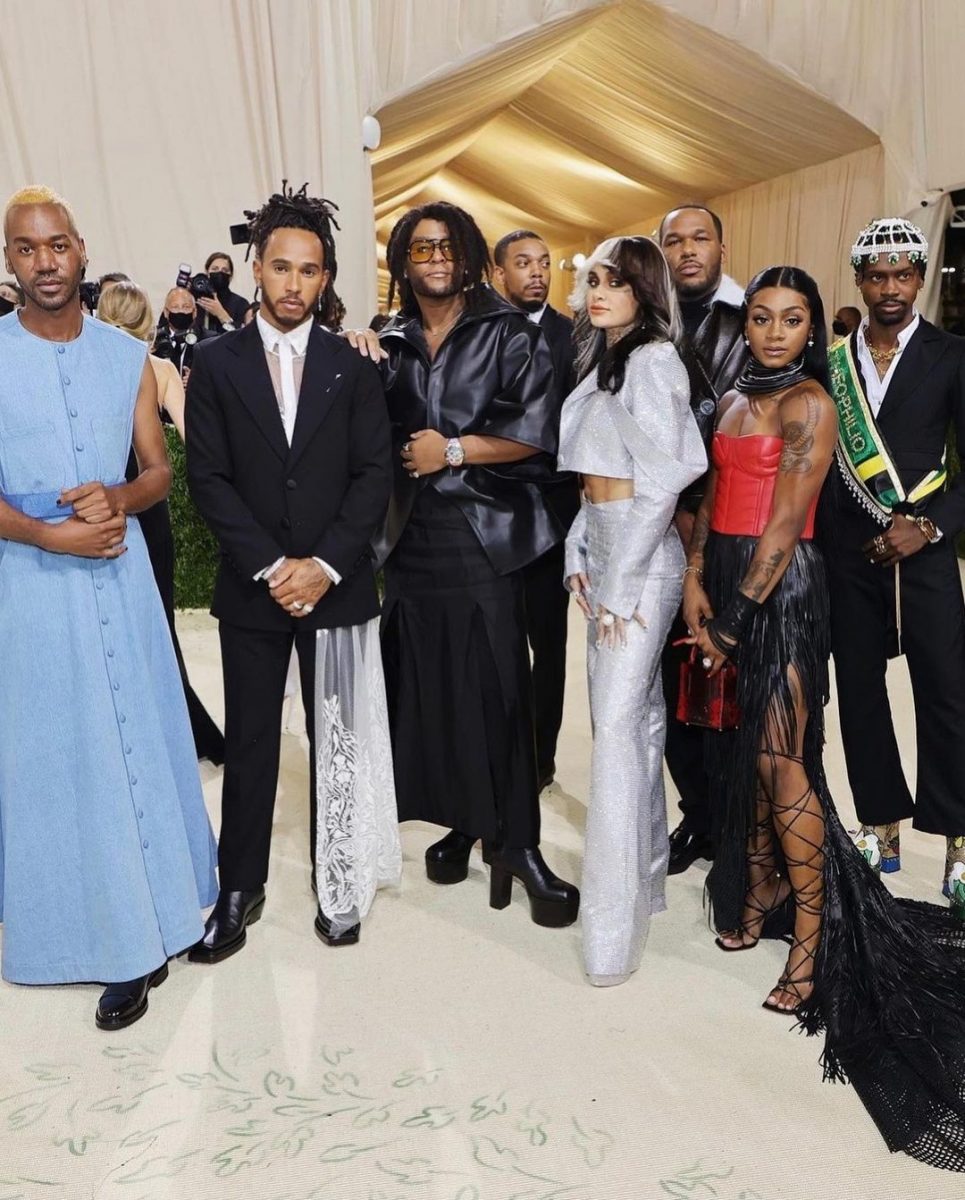 ideiasnutritivas.com - Lewis Hamilton convidou designers negros emergentes para sua mesa do Met Gala 2021