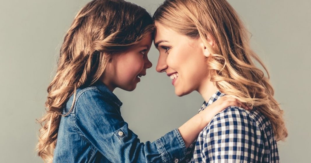 15 razões pelas quais toda filha precisa do amor de sua mãe