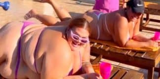 Thais Carla e Rízia Cerqueira adotam biquíni de fita: “Padrão de beleza é ser feliz” Thais Carla e Rízia Cerqueira adotam biquíni de fita: “Padrão de beleza é ser feliz”